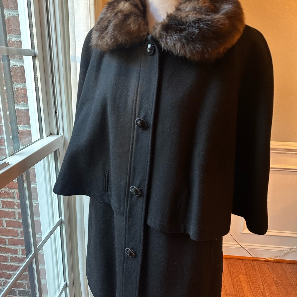 Betsey Johnson Black Cape with Faux Fur Collar